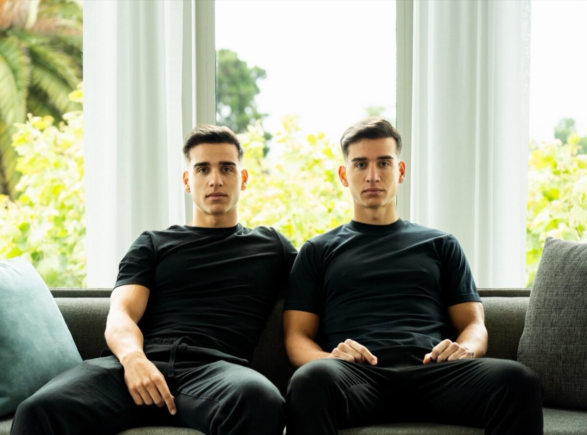 Alejandro and Alberto Rosas together, twin brothers and co-founders of Santé Labs